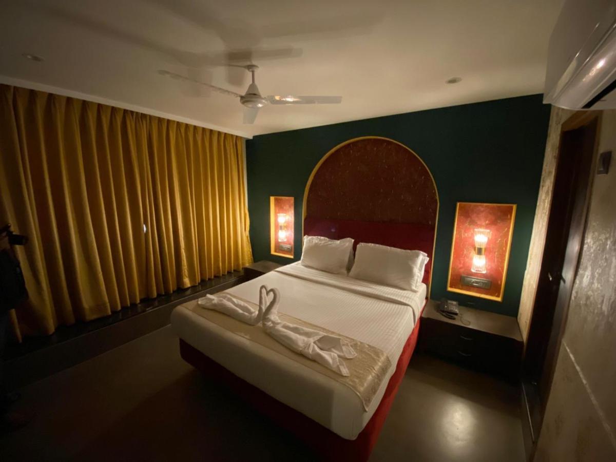 Gulf Hotel Mumbai- The Boutique Hotel Colaba Мумбаї Екстер'єр фото