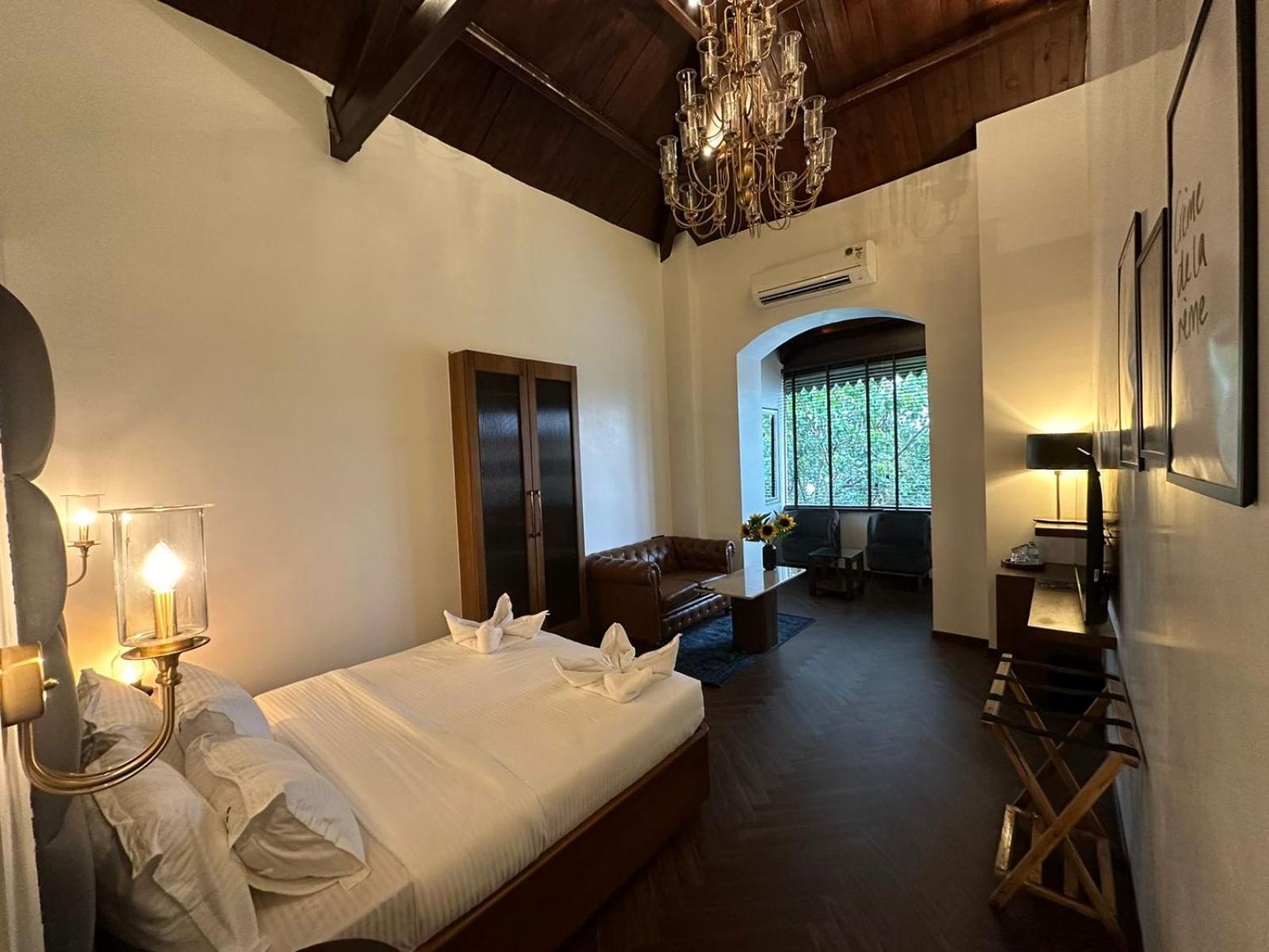 Gulf Hotel Mumbai- The Boutique Hotel Colaba Мумбаї Екстер'єр фото
