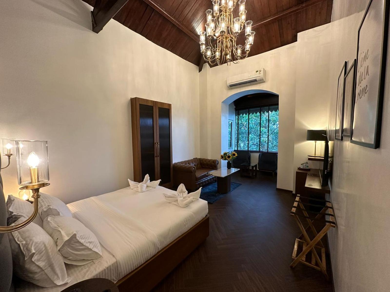 Gulf Hotel Mumbai- The Boutique Hotel Colaba Мумбаї Екстер'єр фото