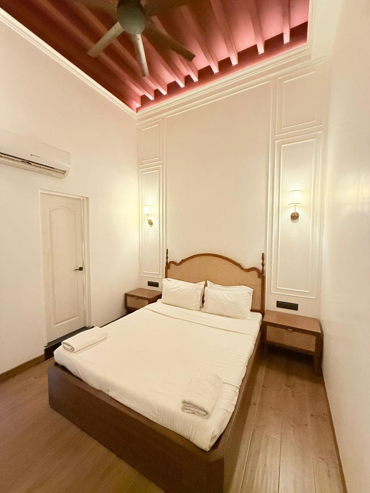 Gulf Hotel Mumbai- The Boutique Hotel Colaba Мумбаї Екстер'єр фото